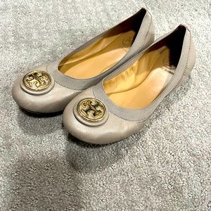 Tory Burch Caroline 2- Size 7